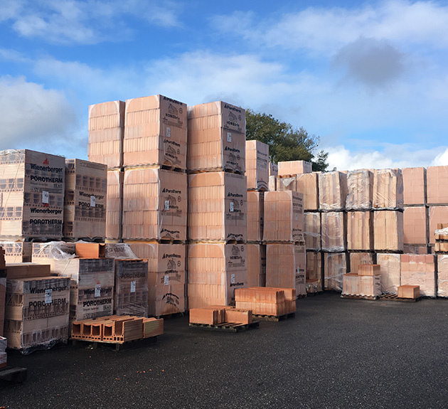 Tout Faire Sablemat Matériaux - Vente de Matériaux de construction -  spécialiste carrelage et chauffage bois - Metz - Moselle(57) - Outillage du  carreleur